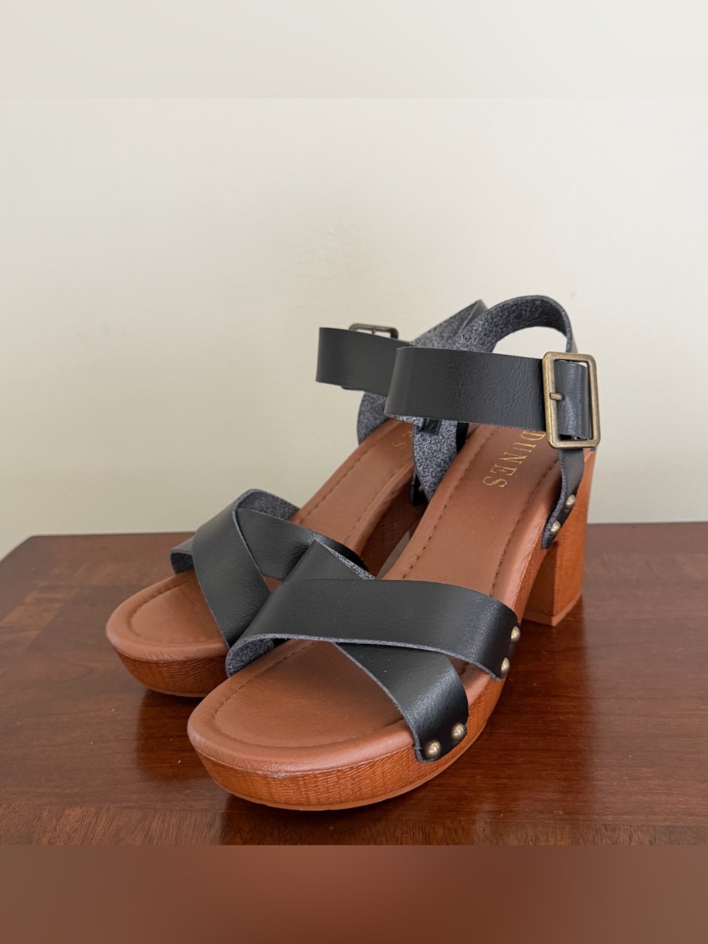 Dunes Patsy Black Leather Cross-Strap Chunky Block Heel Sandals Size 6.5
